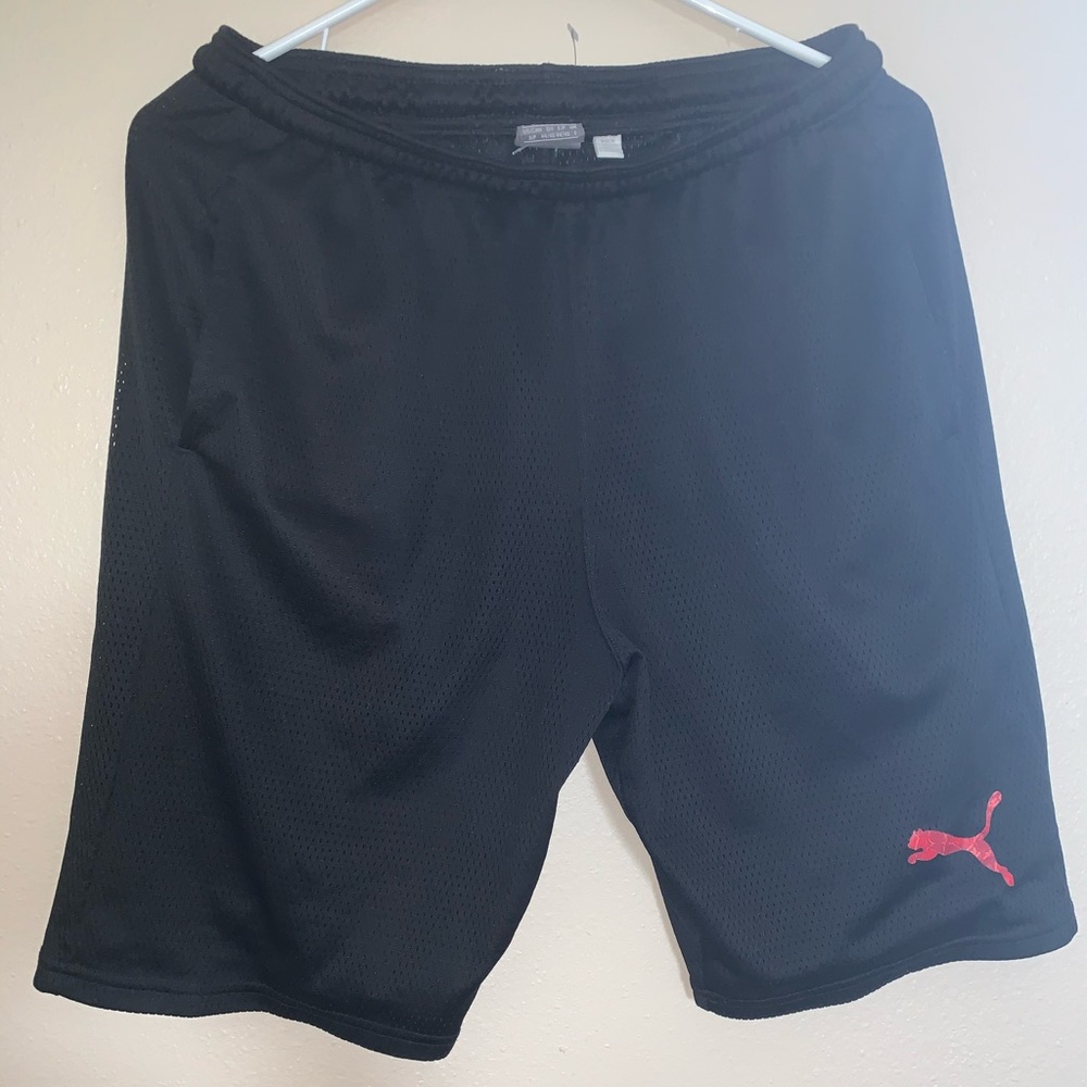PUMA Shorts (S)